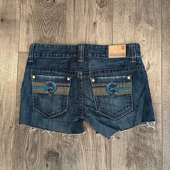 Vintage Y2K Guess Women's Blue Denim Jean Shorts - Size 27 - Picture 1 of 5